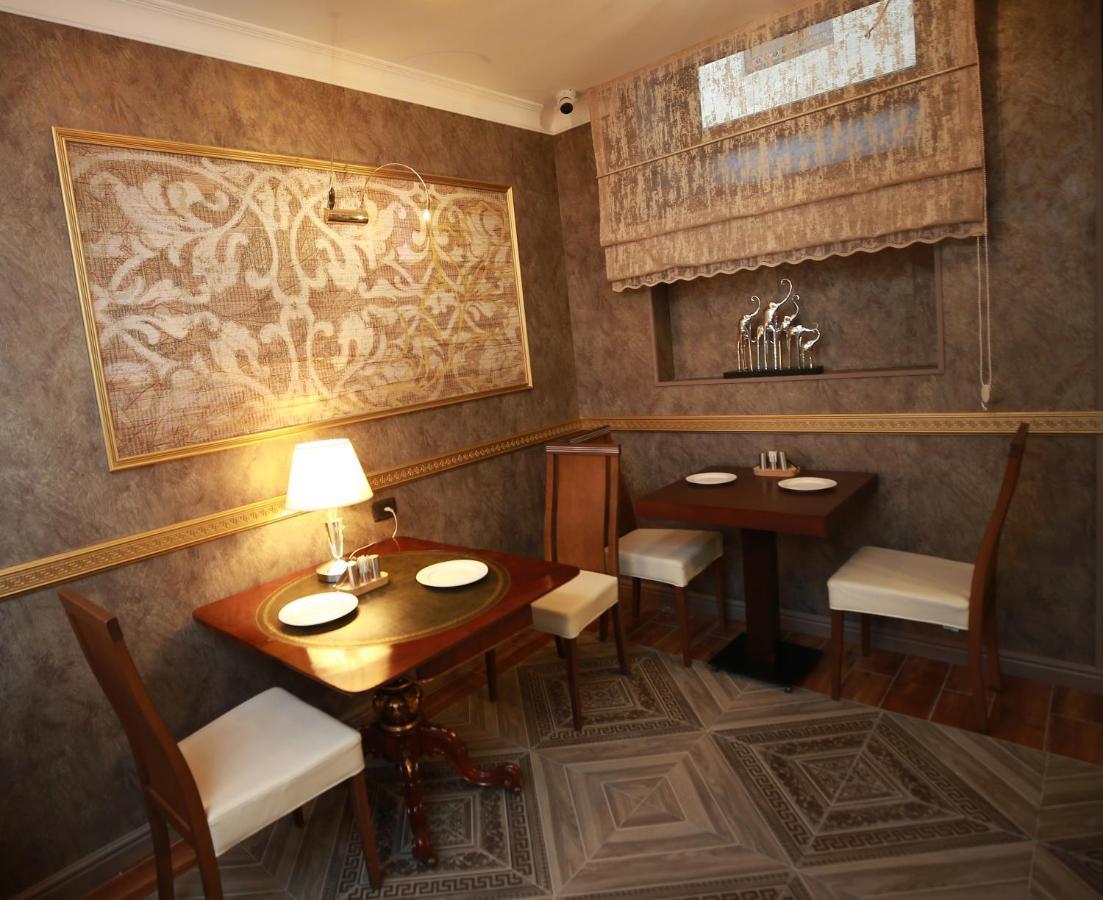 West Inn Hotel & Restaurant Nz Баку Екстер'єр фото